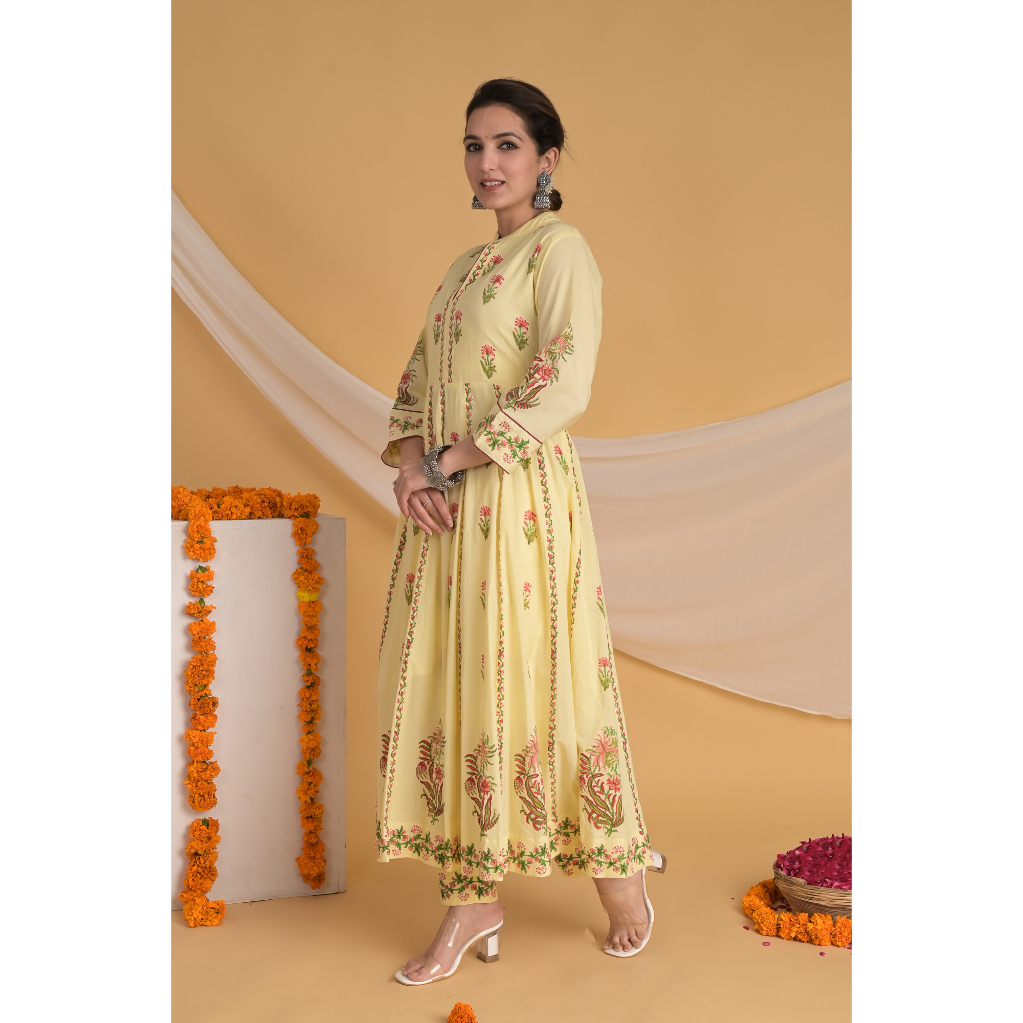 Floral Sunshine - Indian Traditional Kurta Set