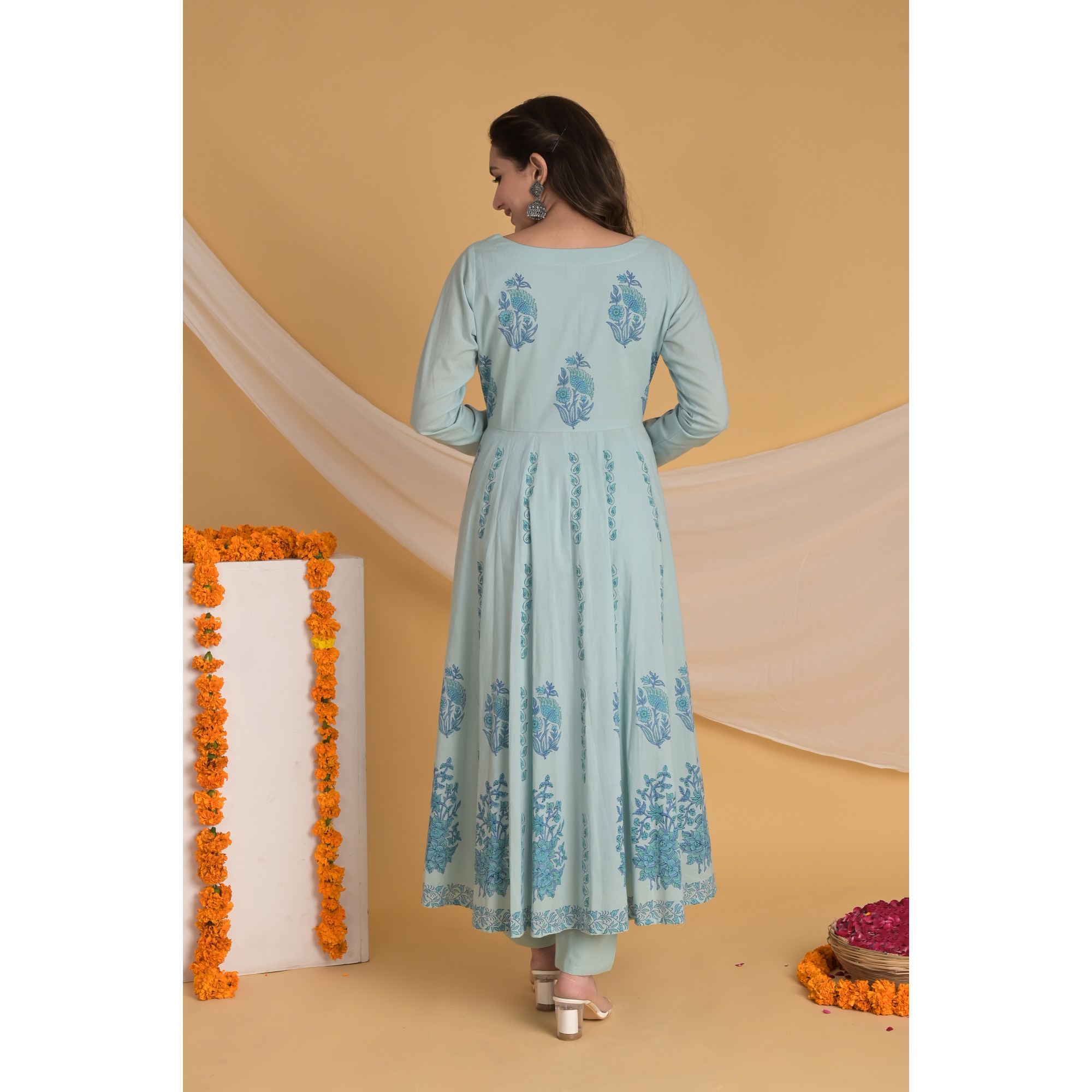 Floral Serenity - Indian Traditional Kurta Set