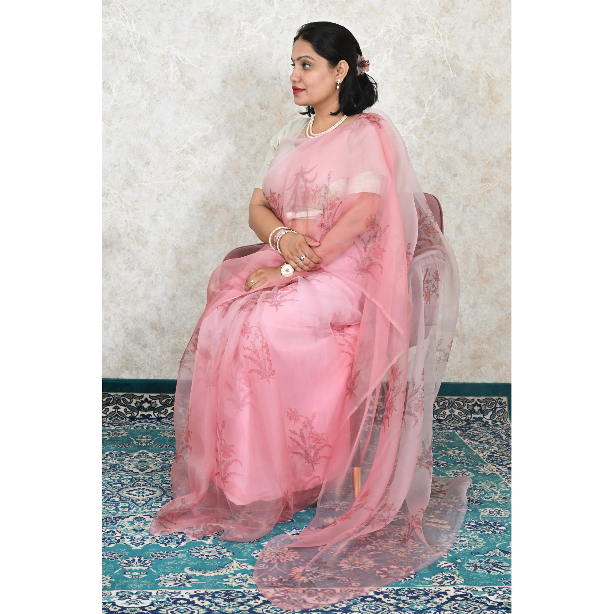Noor-e-Gulaab Saree