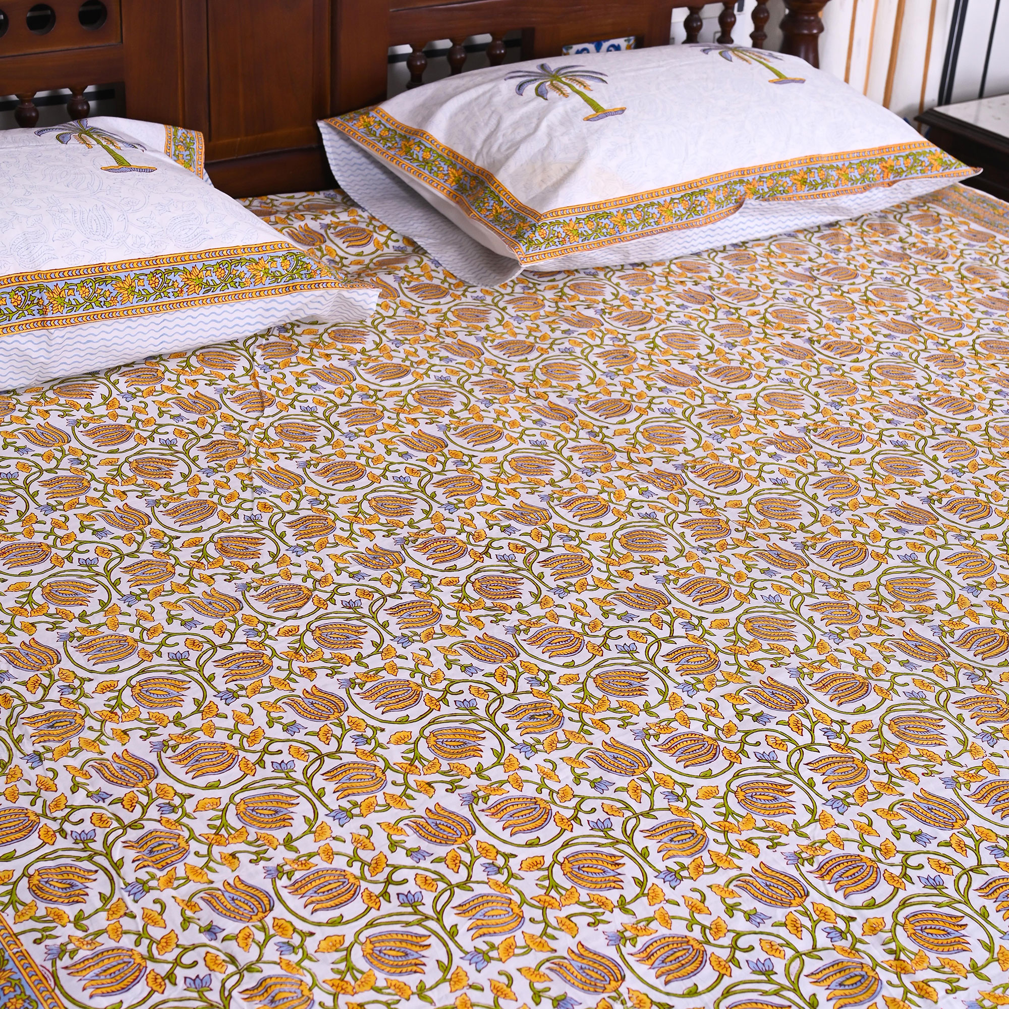 Bedsheet Design - Palm Heaven