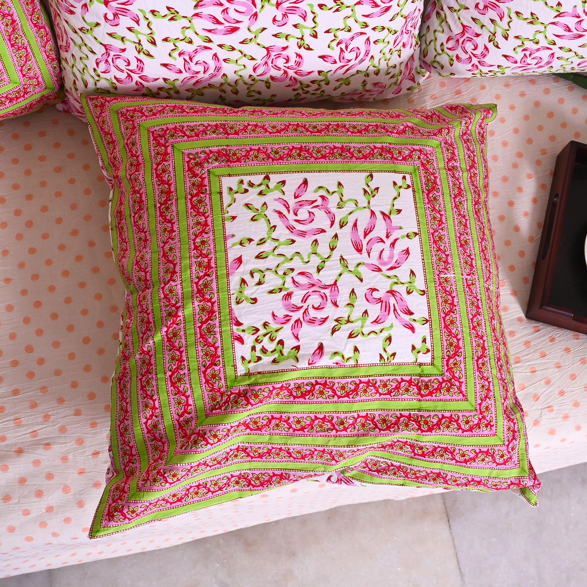 Cushion Cover Design - Pink Dreams