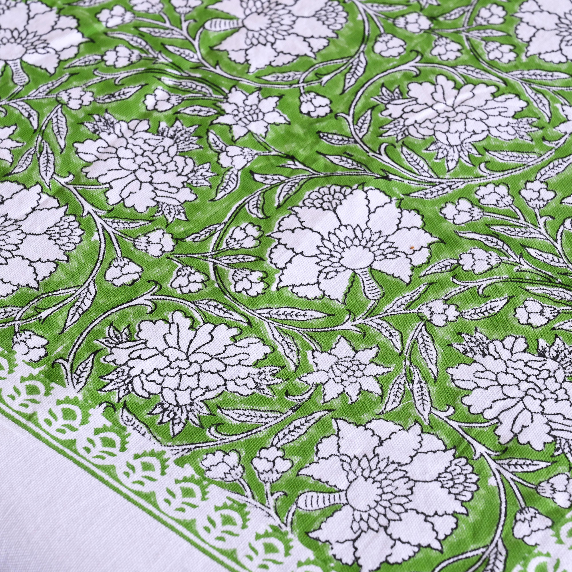 Table Linen Design - Green Serenity